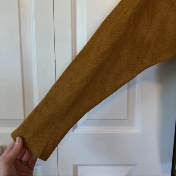 Vila Milano Women’s Yellow/Gold Wool Blend Ribbed Sweater Size XL - Picture 4 of 11